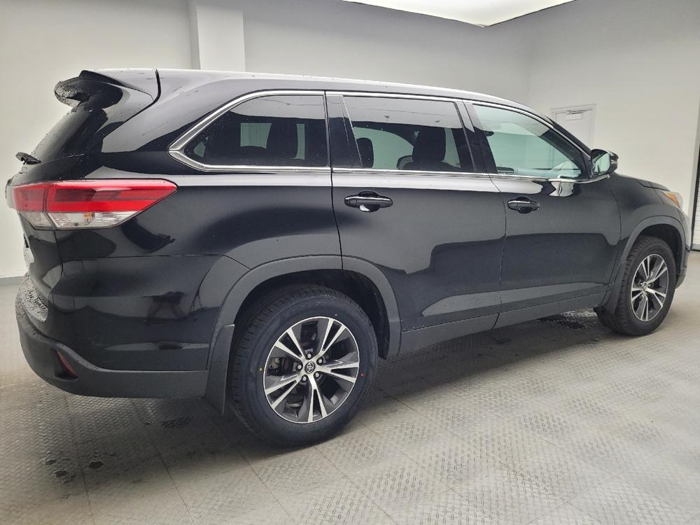 used 2019 Toyota Highlander car, priced at $22,795