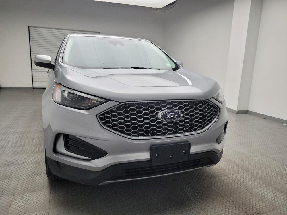 used 2024 Ford Edge car, priced at $27,595
