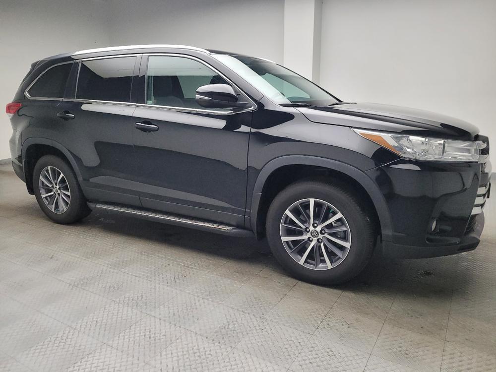 used 2019 Toyota Highlander car, priced at $31,495