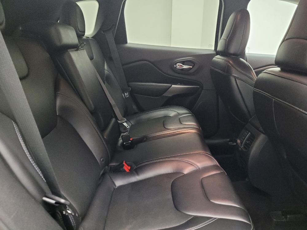 used 2019 Jeep Cherokee car, priced at $18,495
