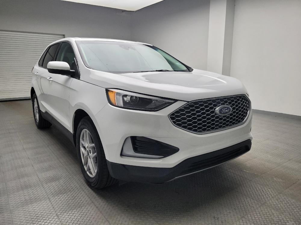 used 2024 Ford Edge car, priced at $24,895