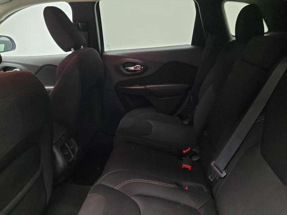 used 2016 Jeep Cherokee car, priced at $11,995