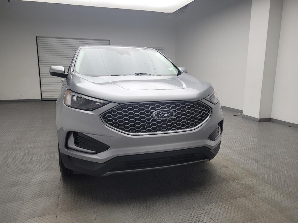 used 2024 Ford Edge car, priced at $25,595
