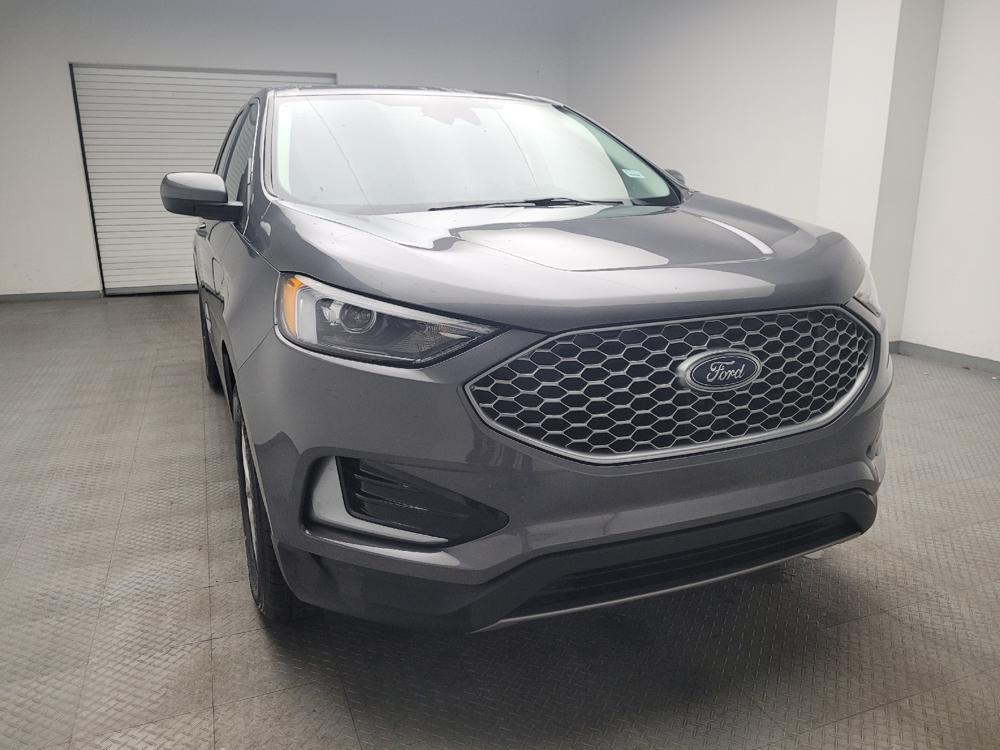 used 2024 Ford Edge car, priced at $25,895