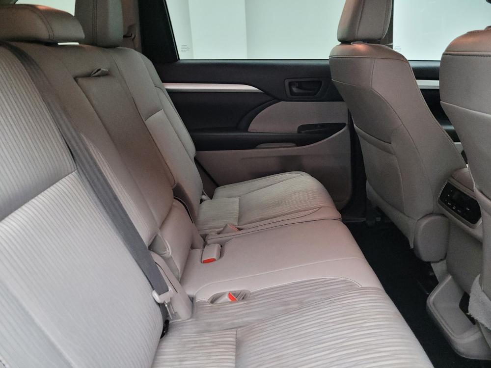 used 2018 Toyota Highlander car, priced at $23,995