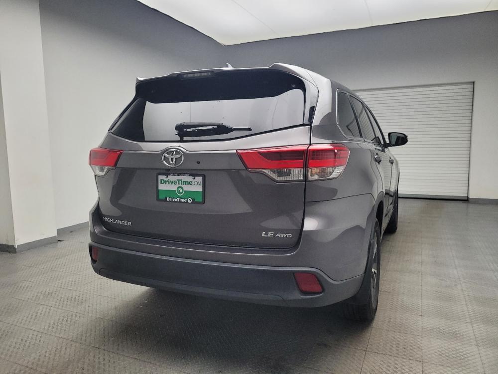 used 2018 Toyota Highlander car, priced at $23,995