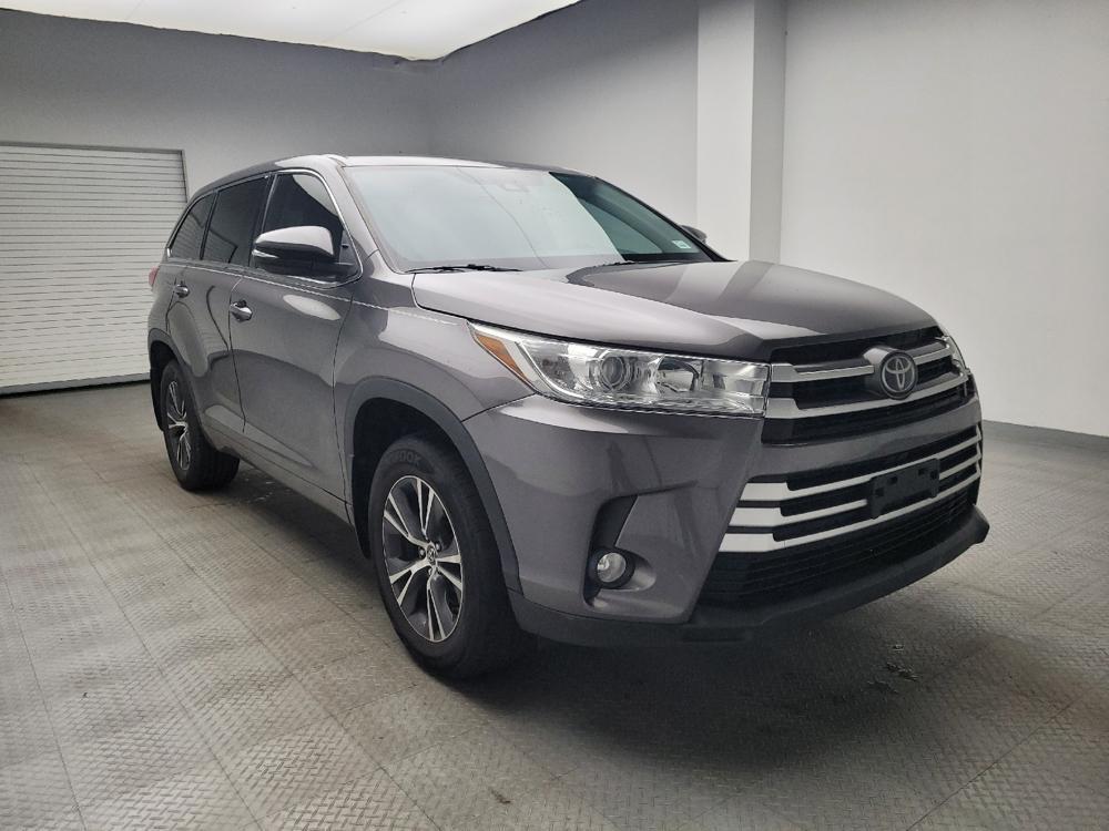 used 2018 Toyota Highlander car, priced at $23,995