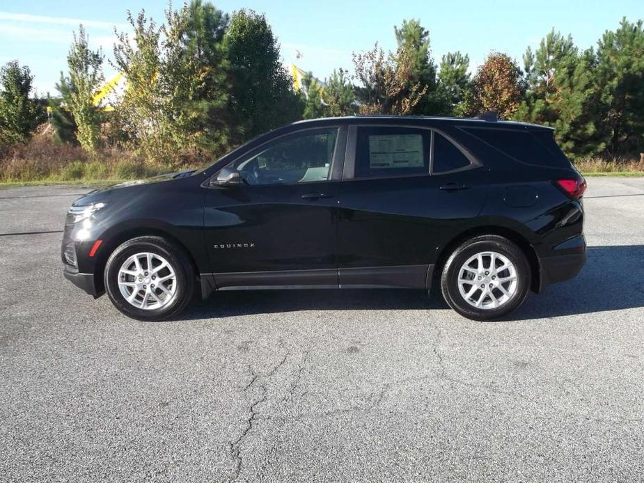 new 2024 Chevrolet Equinox car, priced at $29,355