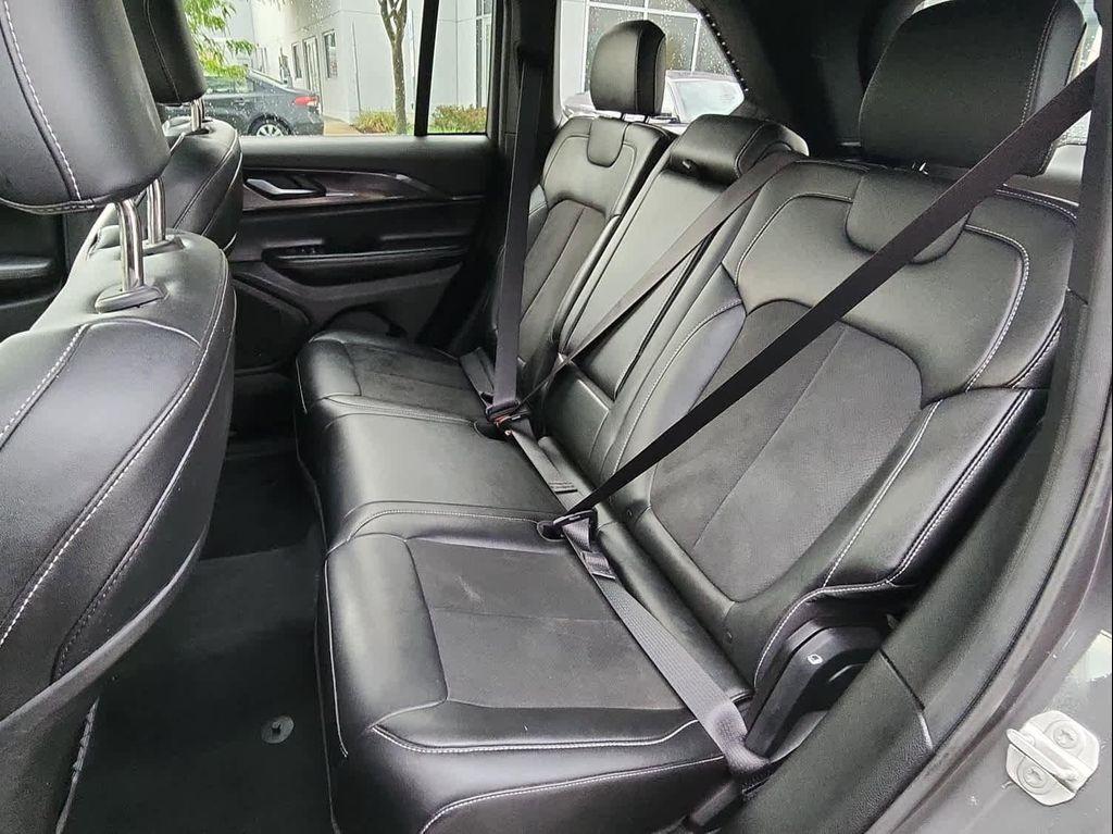 used 2023 Jeep Grand Cherokee car, priced at $34,000