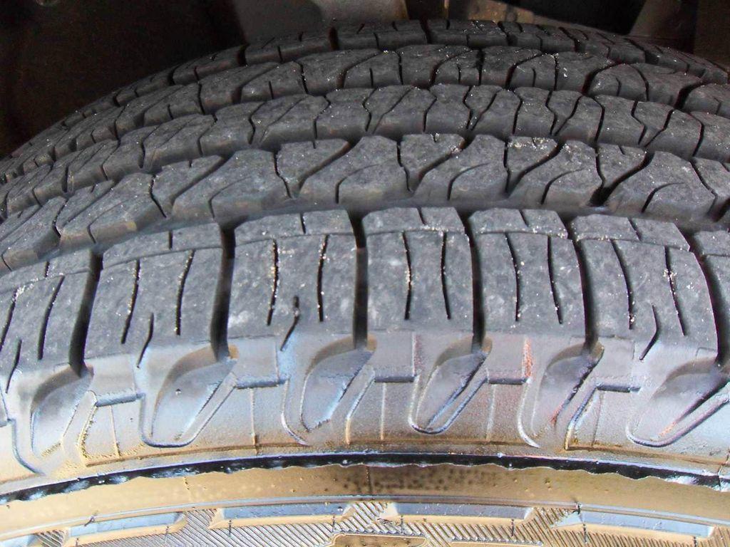 used 2023 Jeep Grand Cherokee car, priced at $33,098