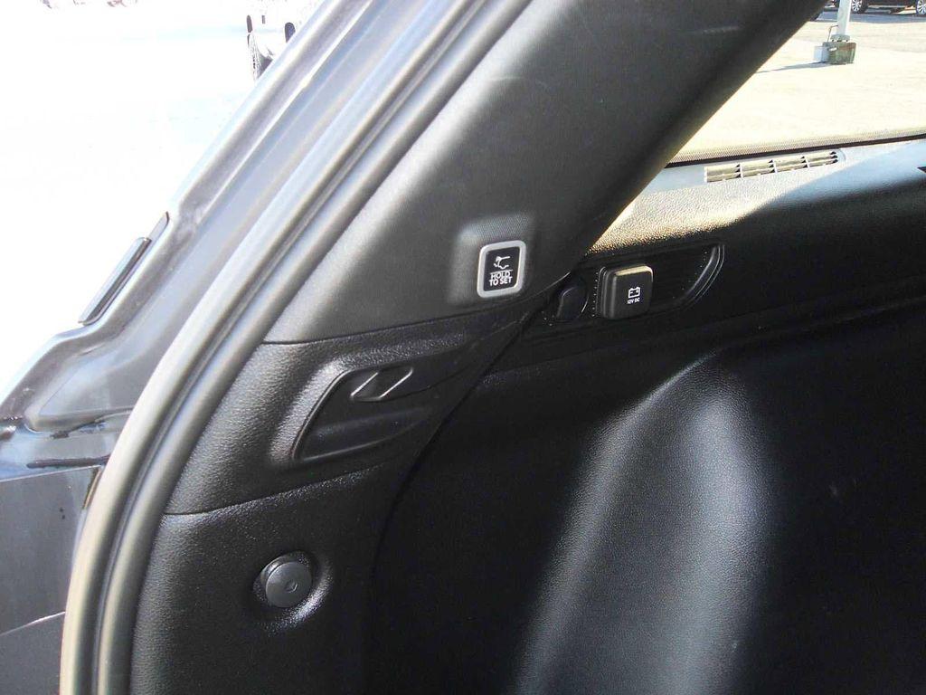 used 2023 Jeep Grand Cherokee car, priced at $33,098