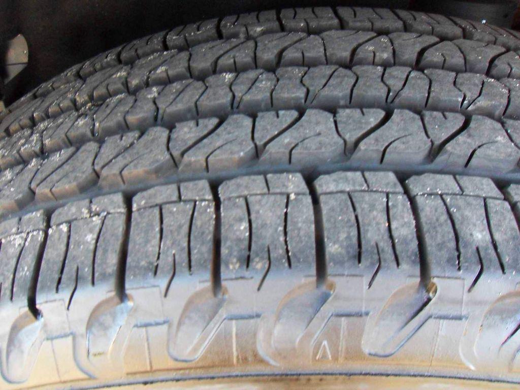 used 2023 Jeep Grand Cherokee car, priced at $33,098