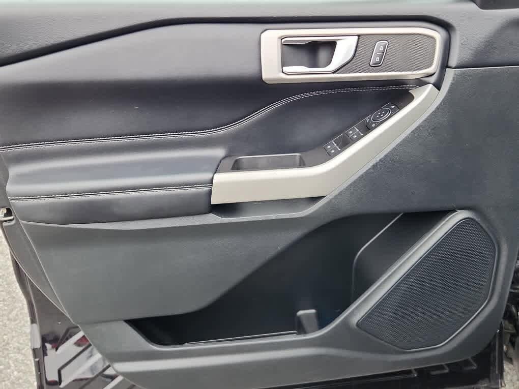 used 2022 Ford Explorer car, priced at $30,625