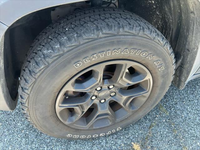used 2019 Jeep Cherokee car, priced at $21,000