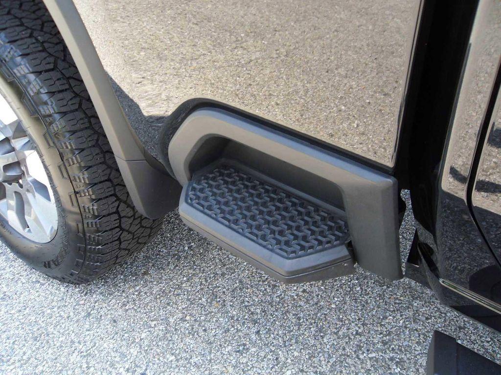 used 2024 Chevrolet Silverado 2500 car, priced at $50,563