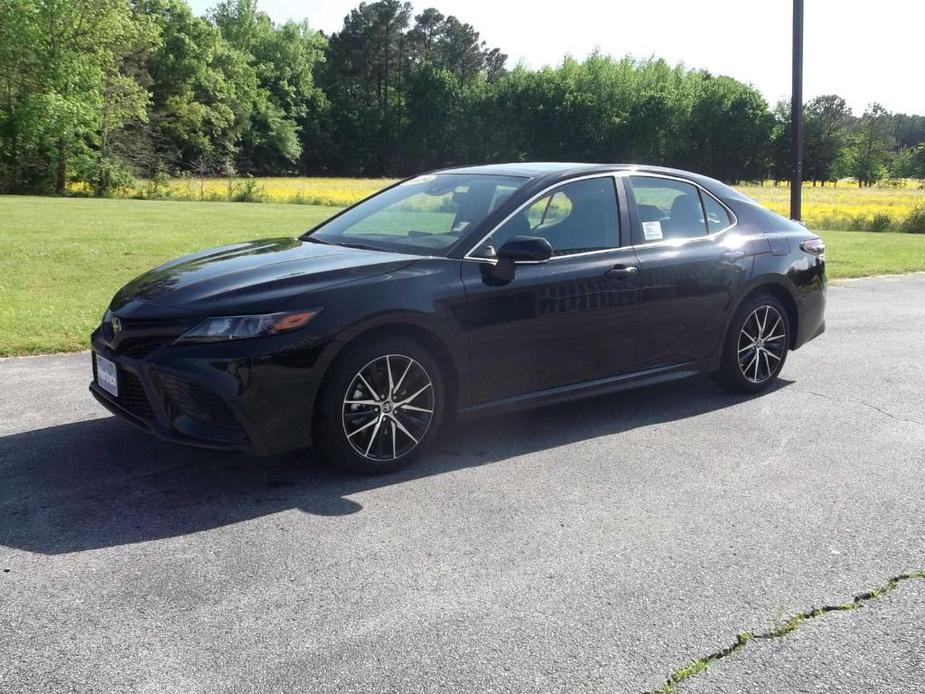 new 2024 Toyota Camry car, priced at $29,782