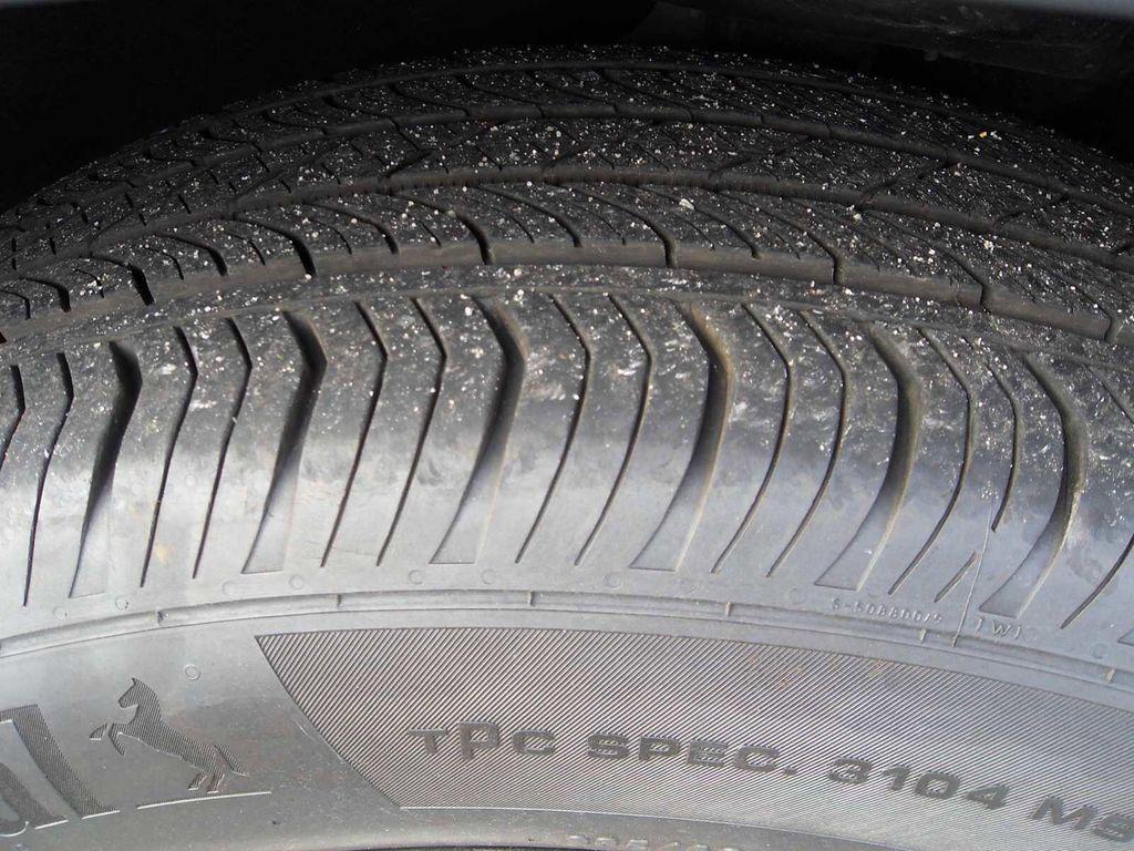 used 2023 Buick Envision car, priced at $32,000