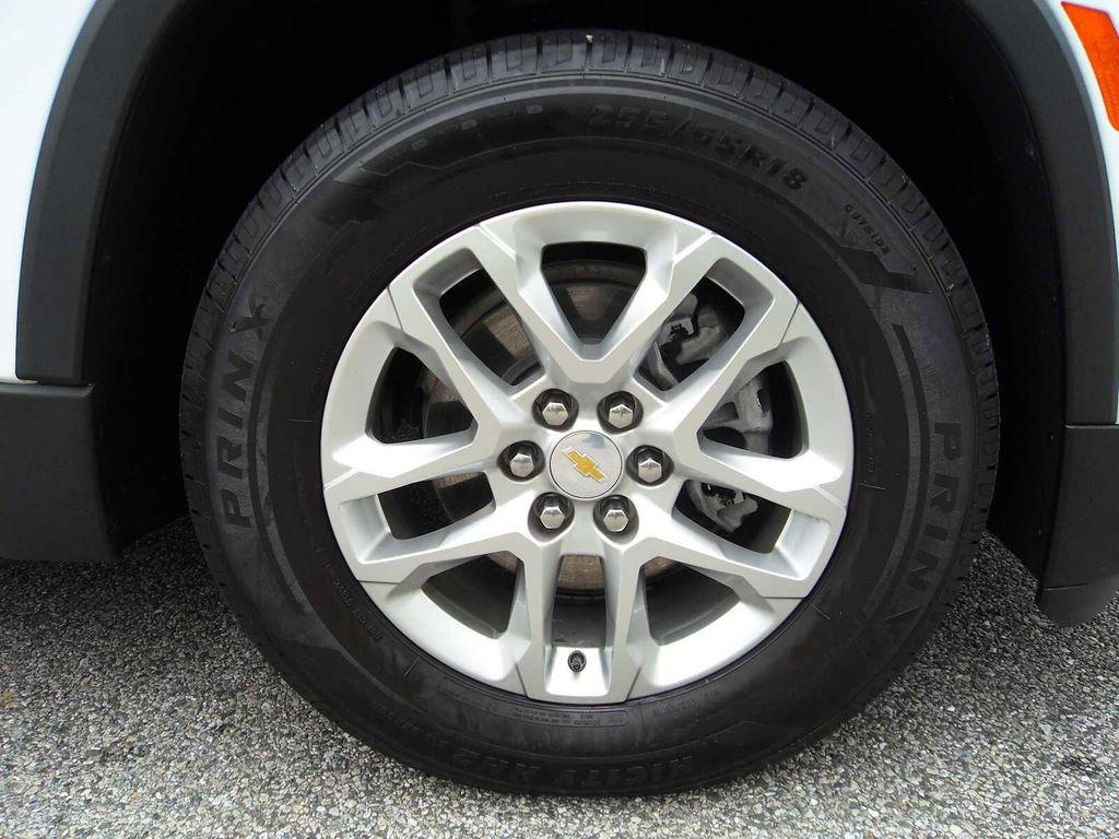 used 2022 Chevrolet Traverse car, priced at $21,818
