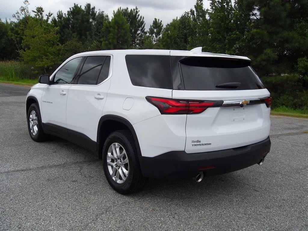 used 2022 Chevrolet Traverse car, priced at $21,818