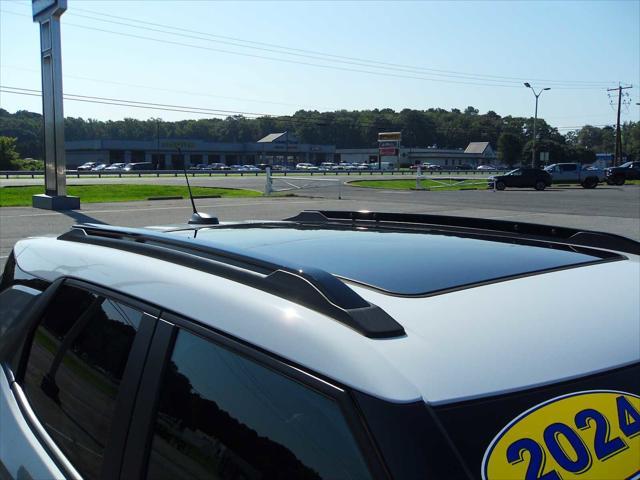 used 2024 Chevrolet TrailBlazer car, priced at $28,416