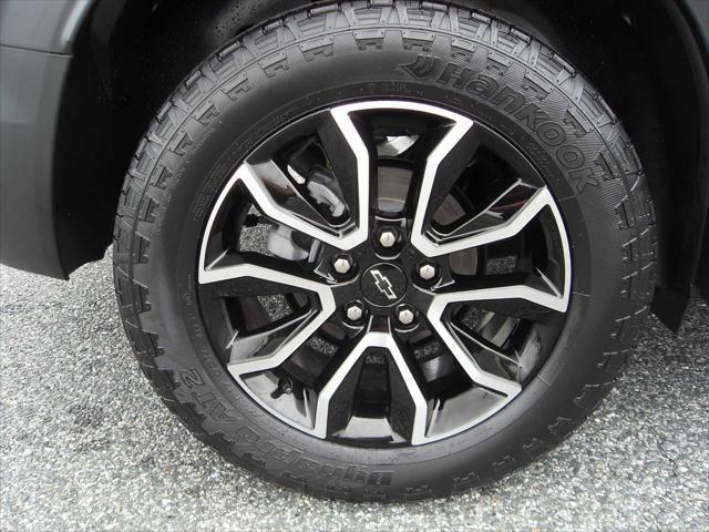 used 2024 Chevrolet TrailBlazer car, priced at $32,125