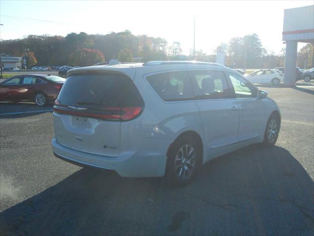 used 2021 Chrysler Pacifica car, priced at $32,000