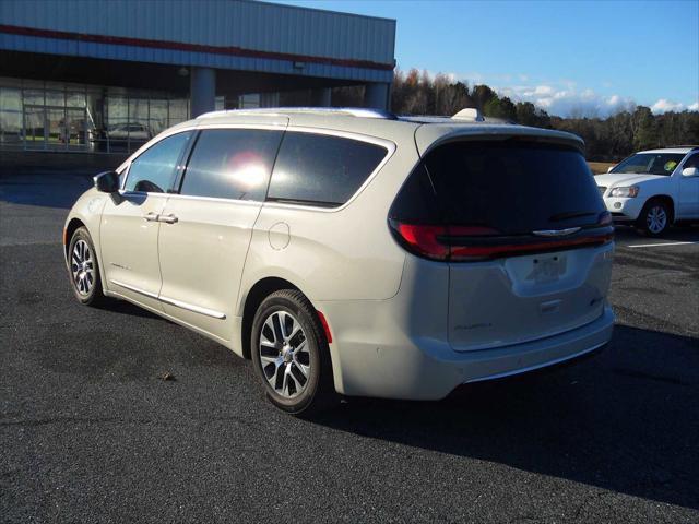 used 2021 Chrysler Pacifica car, priced at $32,000