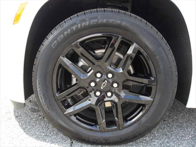 used 2023 Chevrolet Traverse car, priced at $42,656