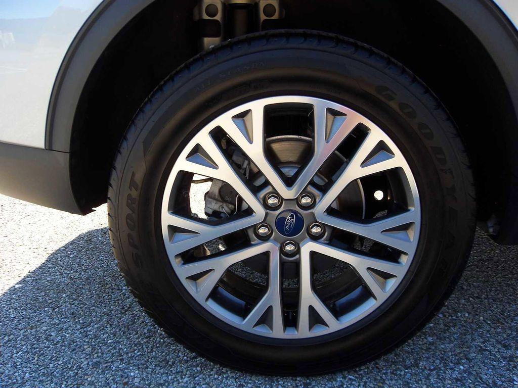 used 2022 Ford Escape car, priced at $21,151