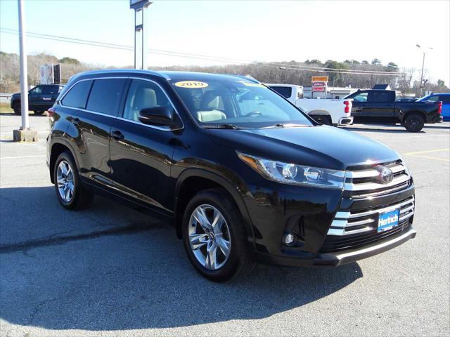 used 2019 Toyota Highlander car, priced at $24,993