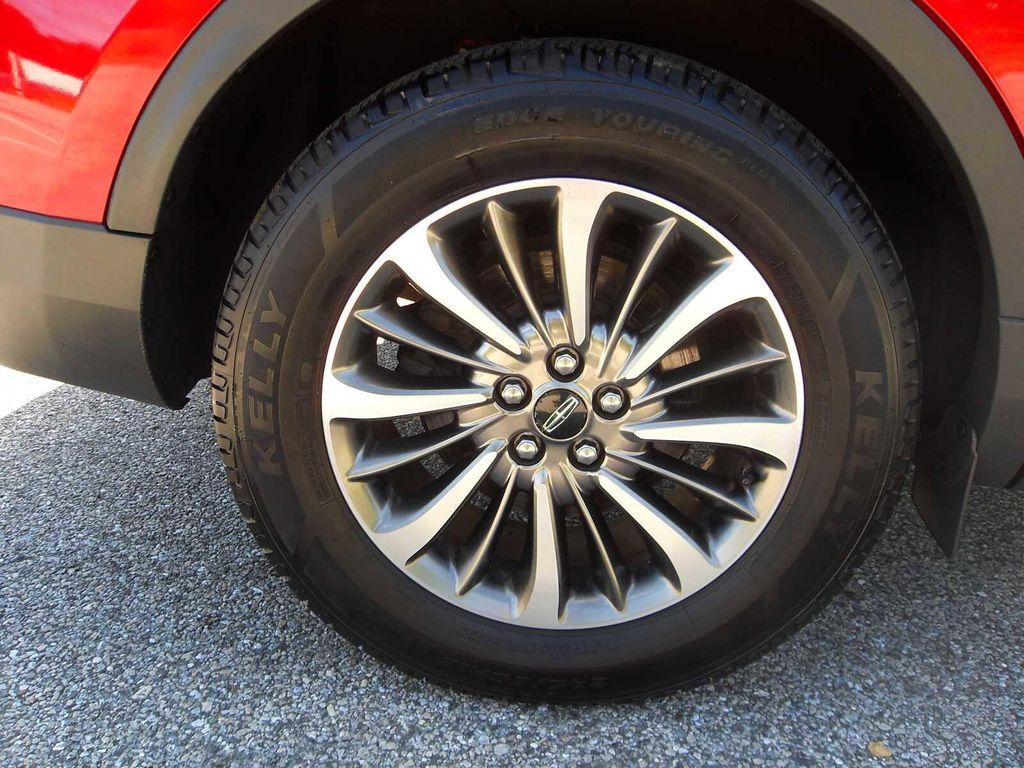 used 2020 Lincoln Nautilus car, priced at $26,000