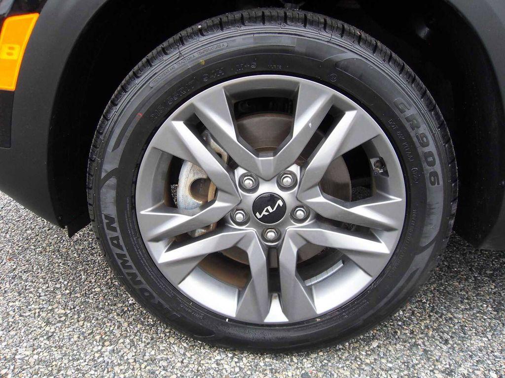 used 2023 Kia Seltos car, priced at $21,783