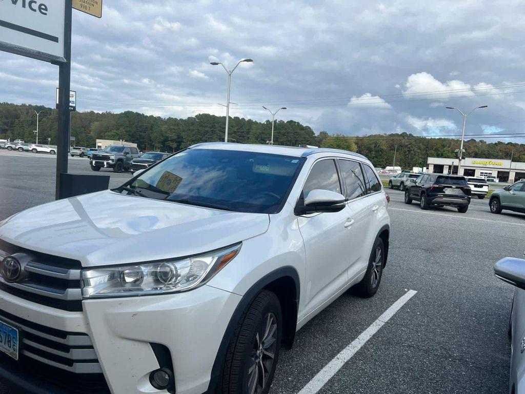 used 2018 Toyota Highlander car, priced at $22,000