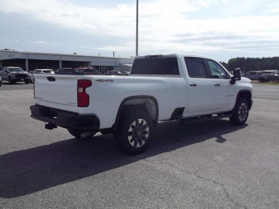 new 2024 Chevrolet Silverado 2500 car, priced at $69,900