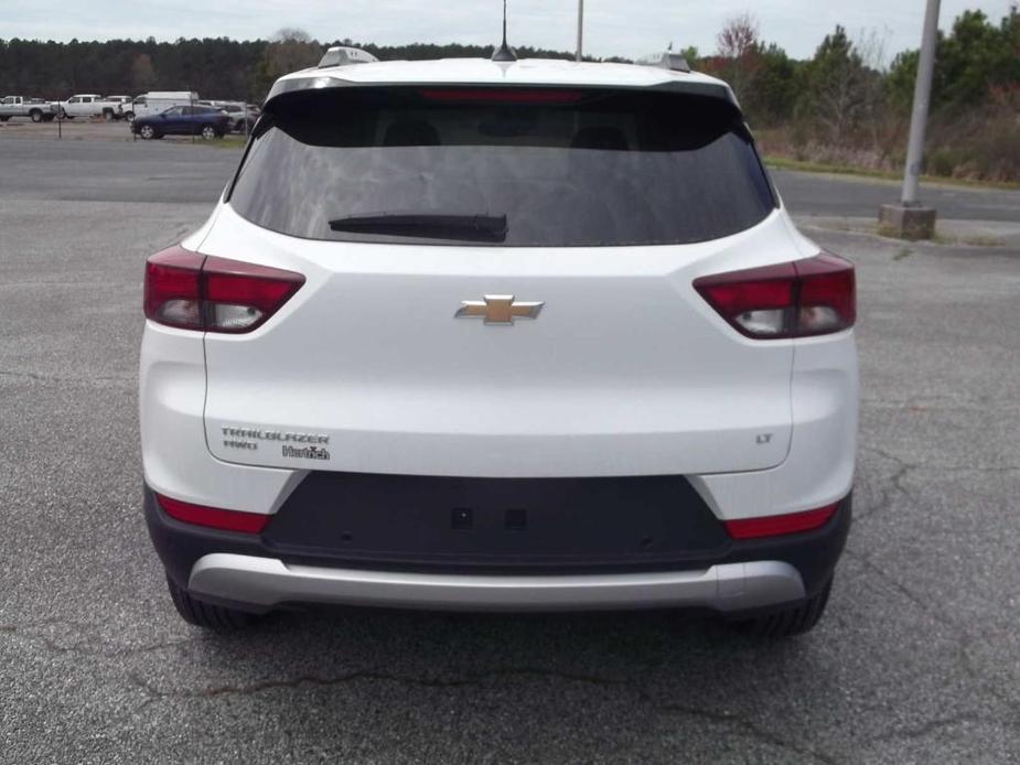 new 2024 Chevrolet TrailBlazer car, priced at $30,395