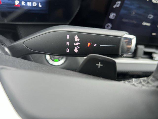 new 2026 Chevrolet Equinox car, priced at $36,250