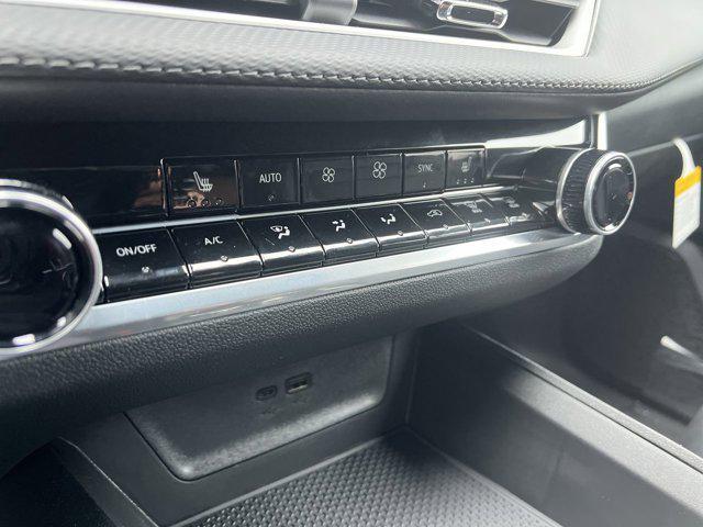 new 2026 Chevrolet Equinox car, priced at $36,250