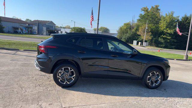 new 2025 Chevrolet Trax car, priced at $26,040