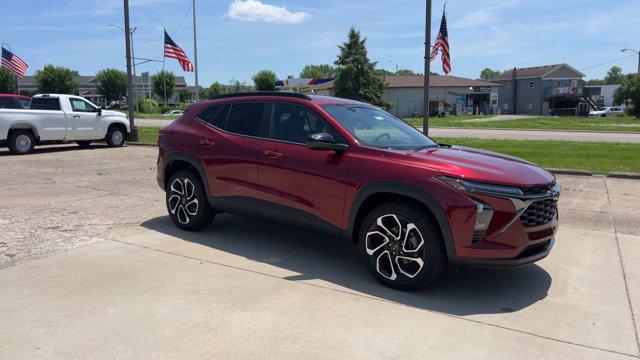 new 2025 Chevrolet Trax car, priced at $26,955