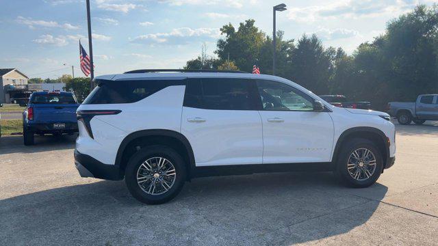 new 2025 Chevrolet Traverse car, priced at $43,560