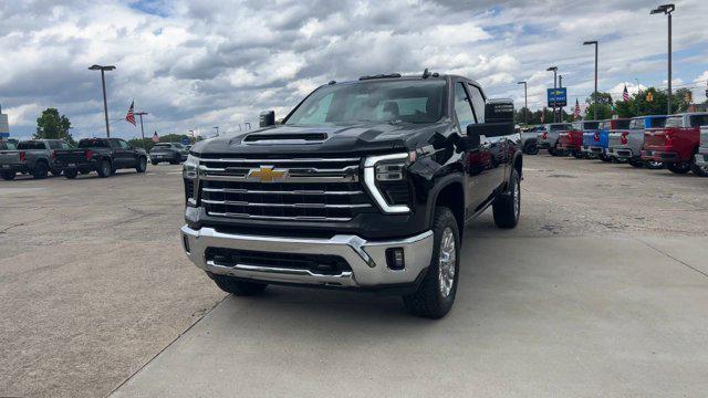 new 2025 Chevrolet Silverado 2500 car, priced at $70,090