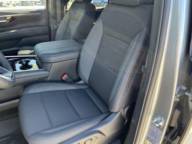 new 2025 Chevrolet Suburban car, priced at $68,930