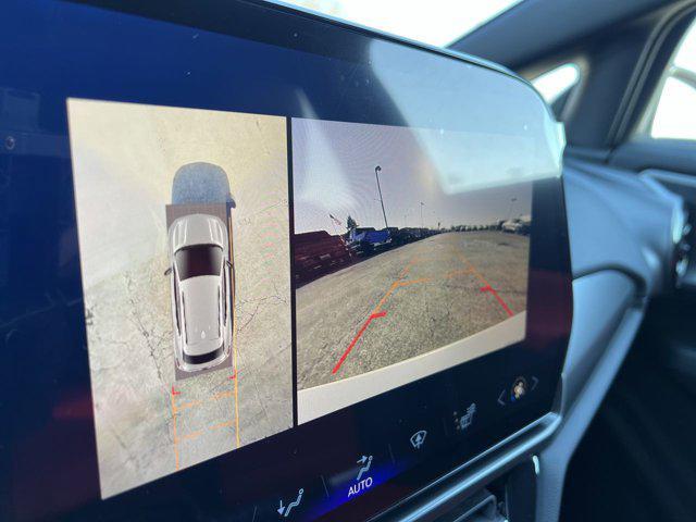 new 2025 Chevrolet Equinox EV car, priced at $46,305