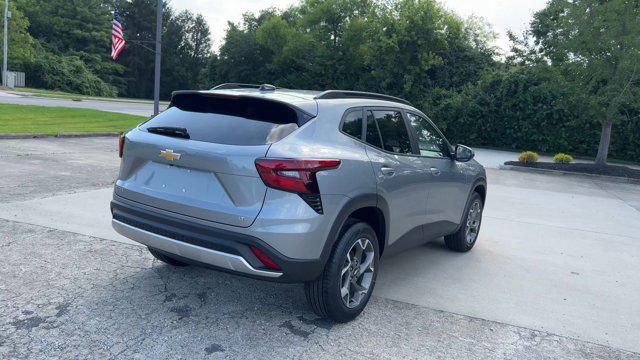 new 2025 Chevrolet Trax car, priced at $24,345