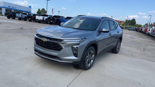 new 2025 Chevrolet Trax car, priced at $24,345
