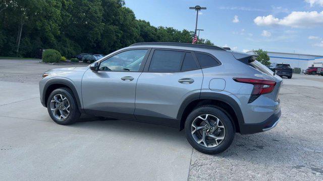 new 2025 Chevrolet Trax car, priced at $24,345