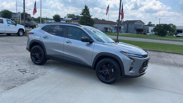 new 2025 Chevrolet Trax car, priced at $26,160