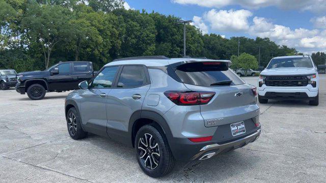 new 2025 Chevrolet TrailBlazer car, priced at $32,080