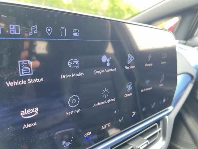 new 2025 Chevrolet Equinox EV car, priced at $44,085