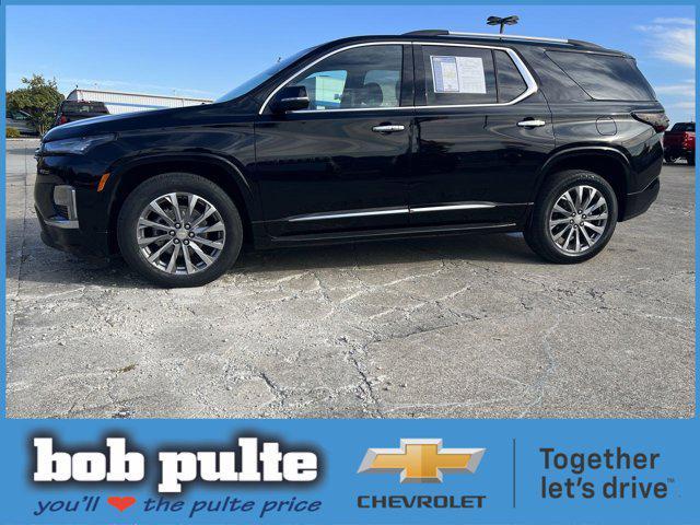 used 2022 Chevrolet Traverse car, priced at $32,900